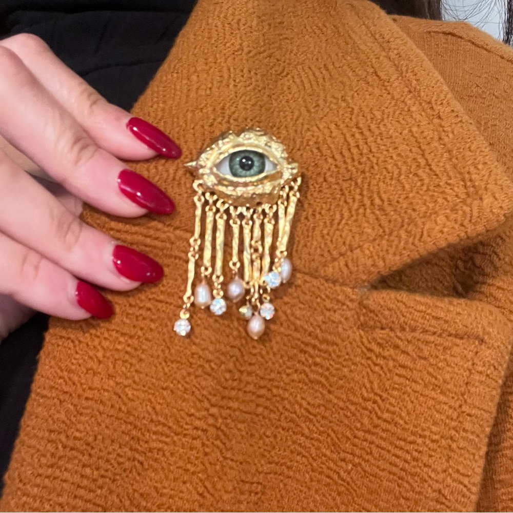 Lovers Eye Victorian Style Brooch Lapel Pin. Women's Vintage Eye Baroque Tassels - Picture 4 of 7
